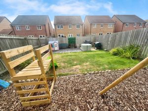 Photo 1- click for photo gallery